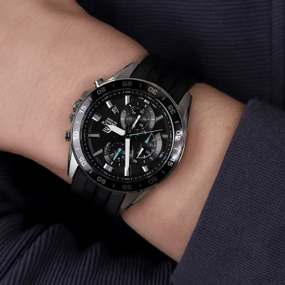 ساعت کاسیو ادیفایس EFV-550P-1A صفحه مشکی