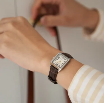 ساعت مچی زنانه کاسیو LTP-V007L-9B - تصویر 2